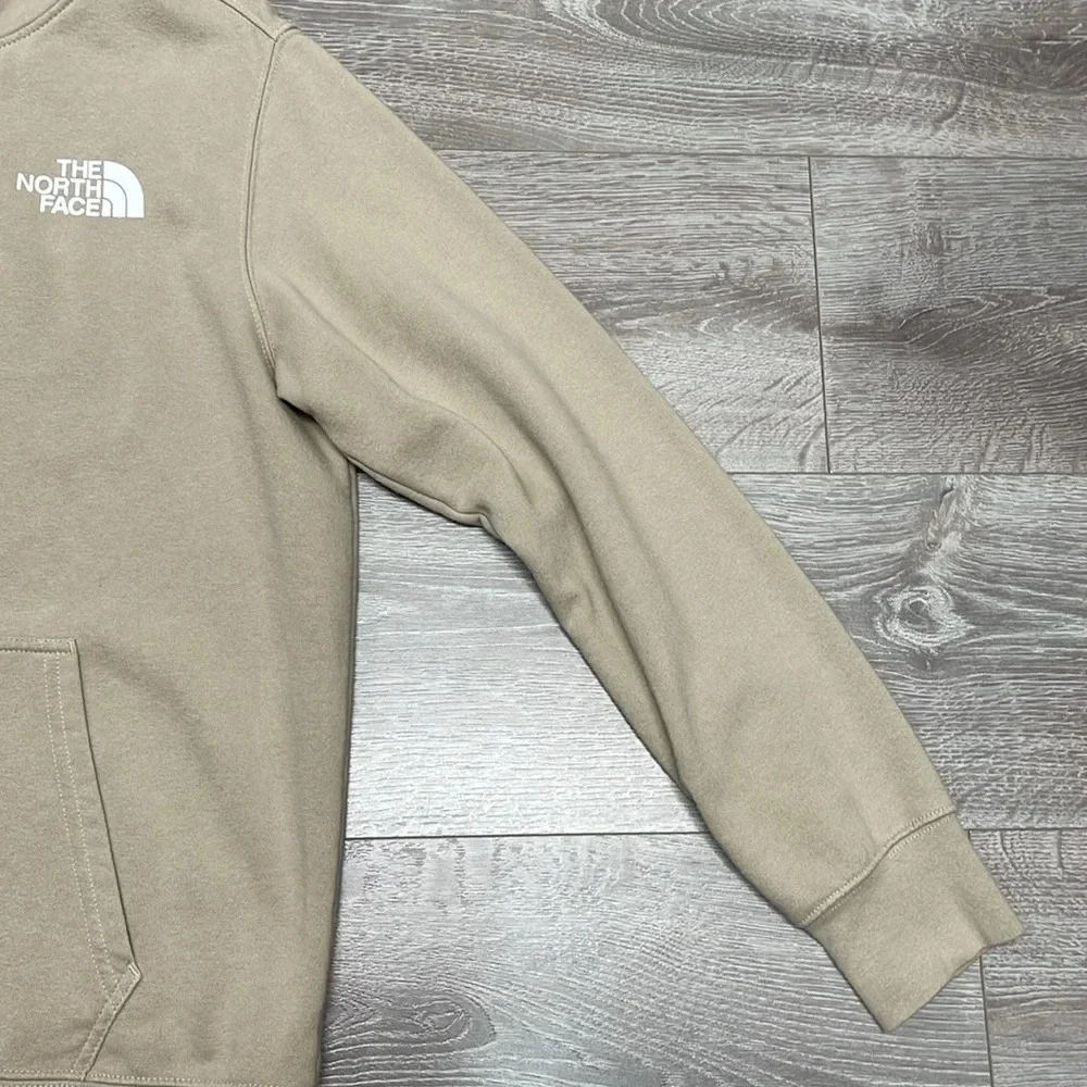 The North Face Men’s Box NSE Pullover Hoodie Khaki Stone L